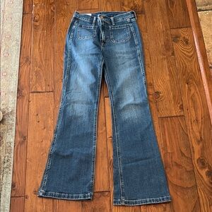 GAP Women's Blue 70’s Flare Jeans